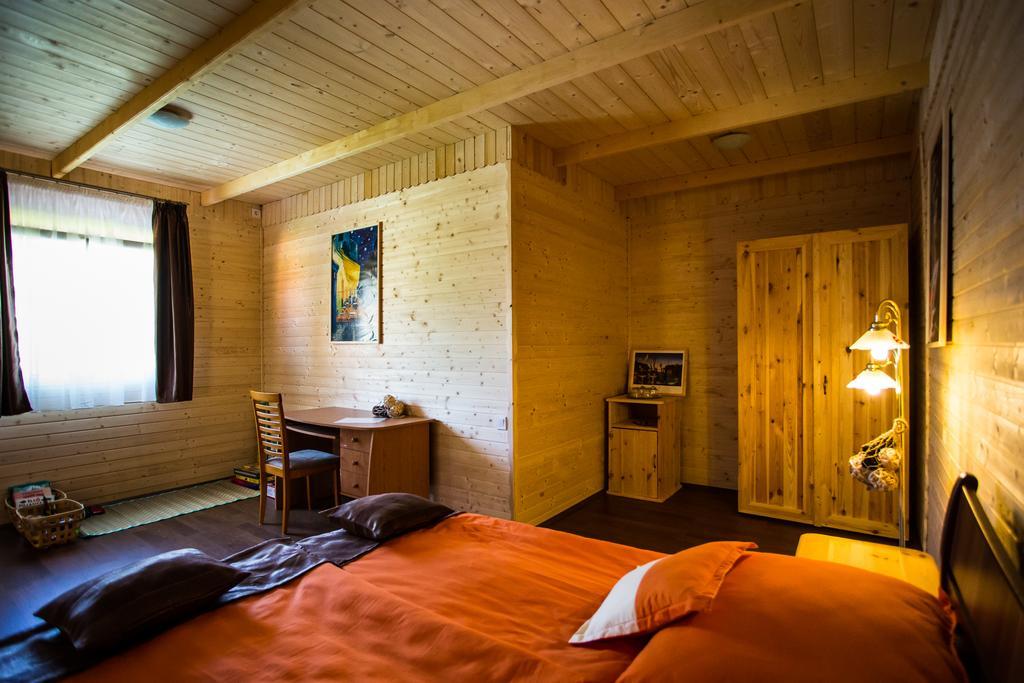 Szatmar Beregi Elmenyliget Aparthotel Fehergyarmat ภายนอก รูปภาพ